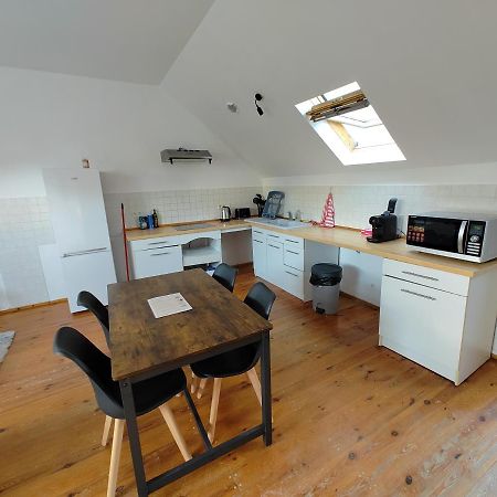 Cosy Appartement 2 Chambres Pont-de-lʼArche Εξωτερικό φωτογραφία