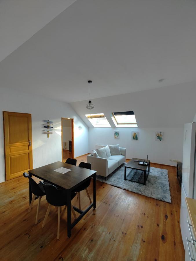 Cosy Appartement 2 Chambres Pont-de-lʼArche Εξωτερικό φωτογραφία